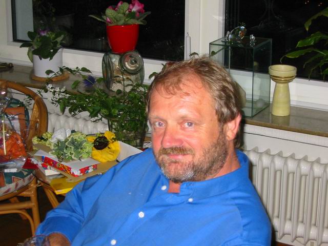 Image 32 of 40  -  53 kB