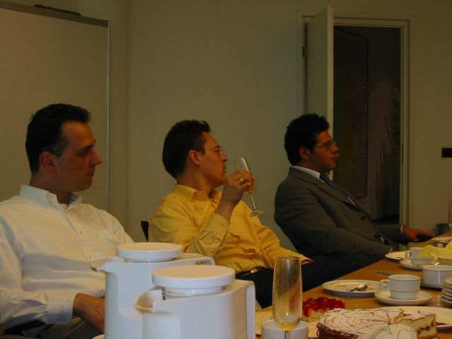 Image 12 of 28  -  30 kB