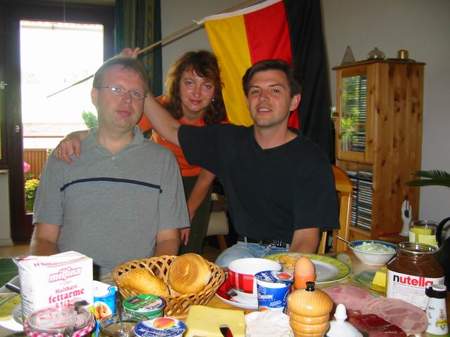Image 3 of 38  -  52 kB